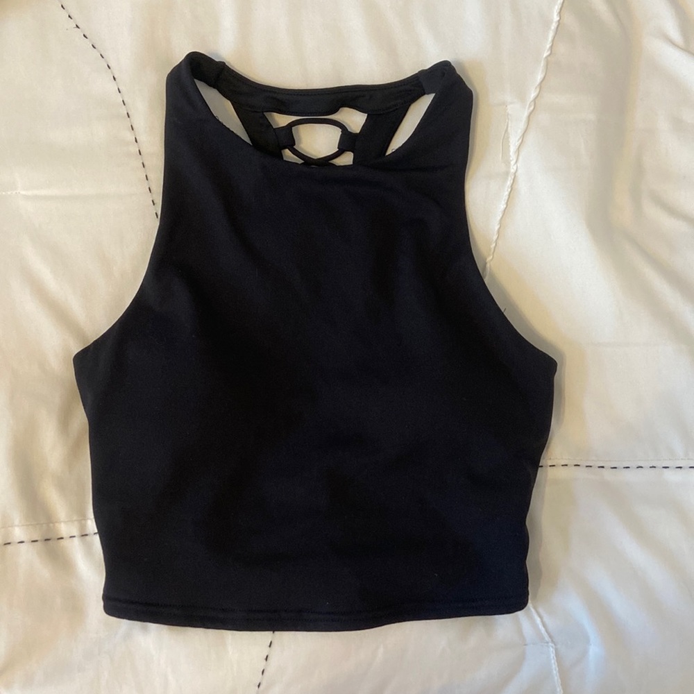 Women’s alo cropped top